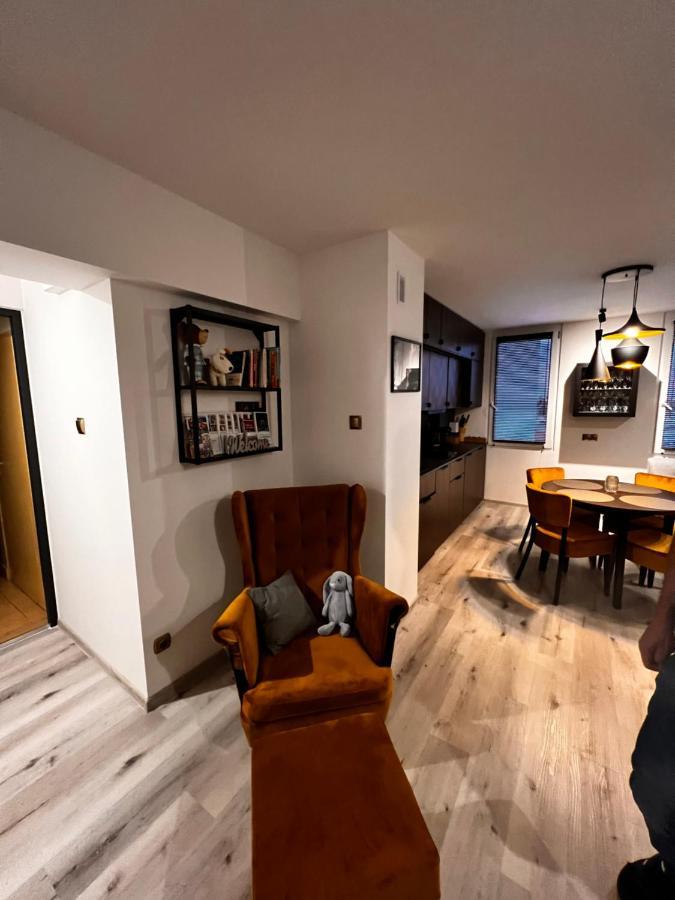14 Pietro Manhattan Apartment