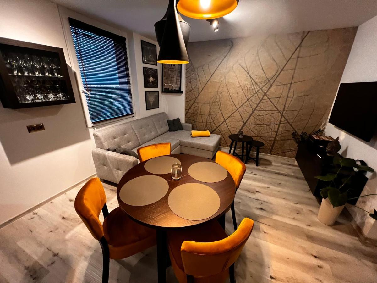 14 Pietro Manhattan